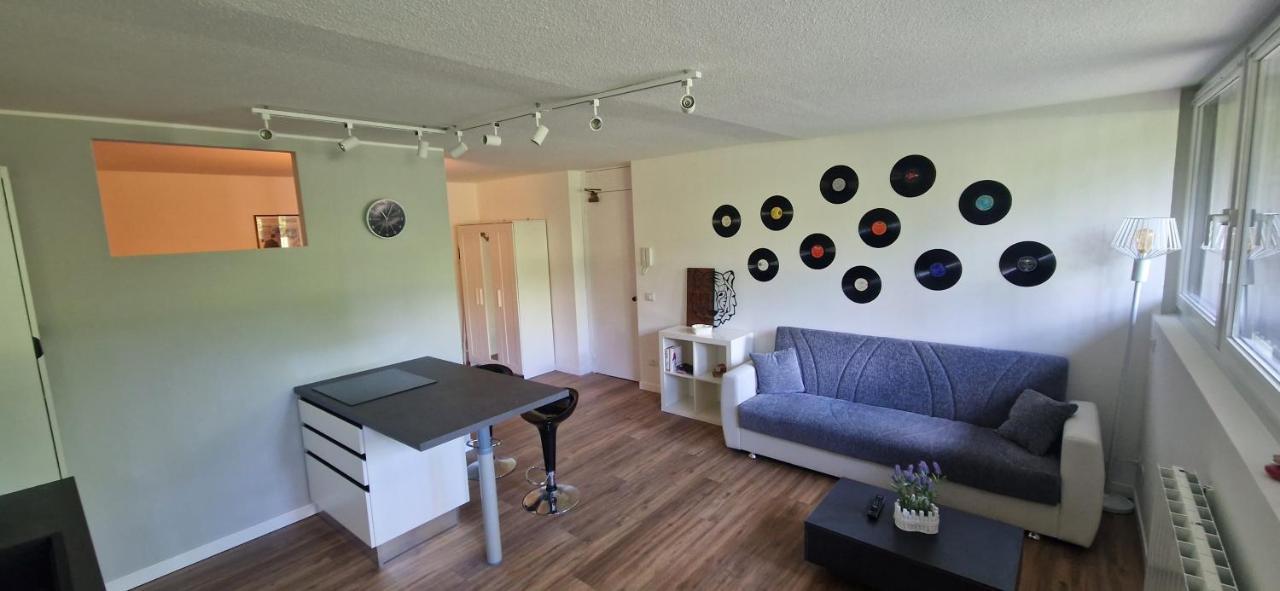 Lake House - Milano 3 Apartment บาซิลิโอ ภายนอก รูปภาพ